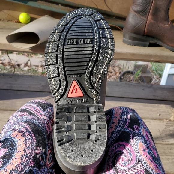 Leather Cowboy Boots - Picture 5 of 7